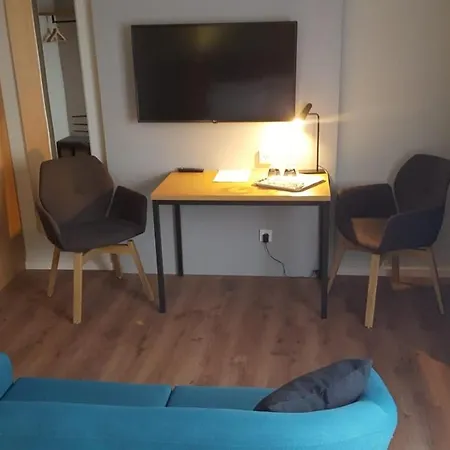 Aparthotel Amh-wohnen Auf Zeit 2*